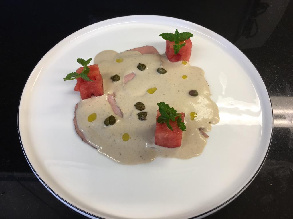 Hotel Restaurant Chesa フリムス エクステリア 写真